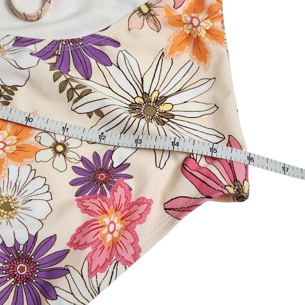Cupshe Dahlia Daisy Halter One Piece Swimsuit Plunging Neckline M Retro Floral